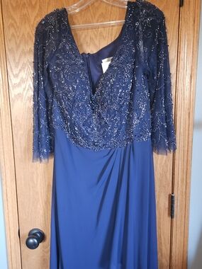 New NEVER Worn Beaded Lace Evening Gown in Navy Blue with Three-Quarter Sleeves